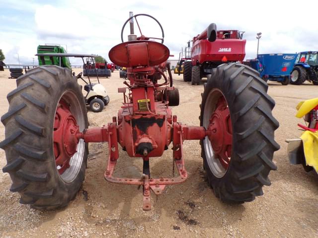 Image of Farmall Super M equipment image 4