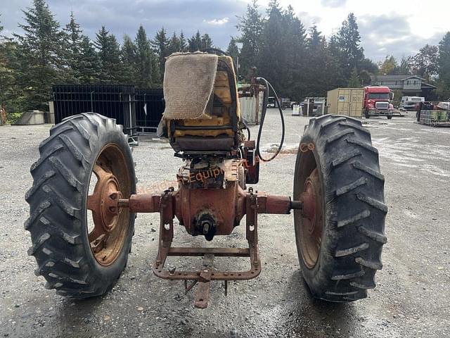 Image of Farmall M equipment image 4