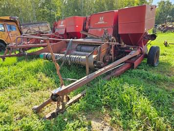 Main image International Harvester 82