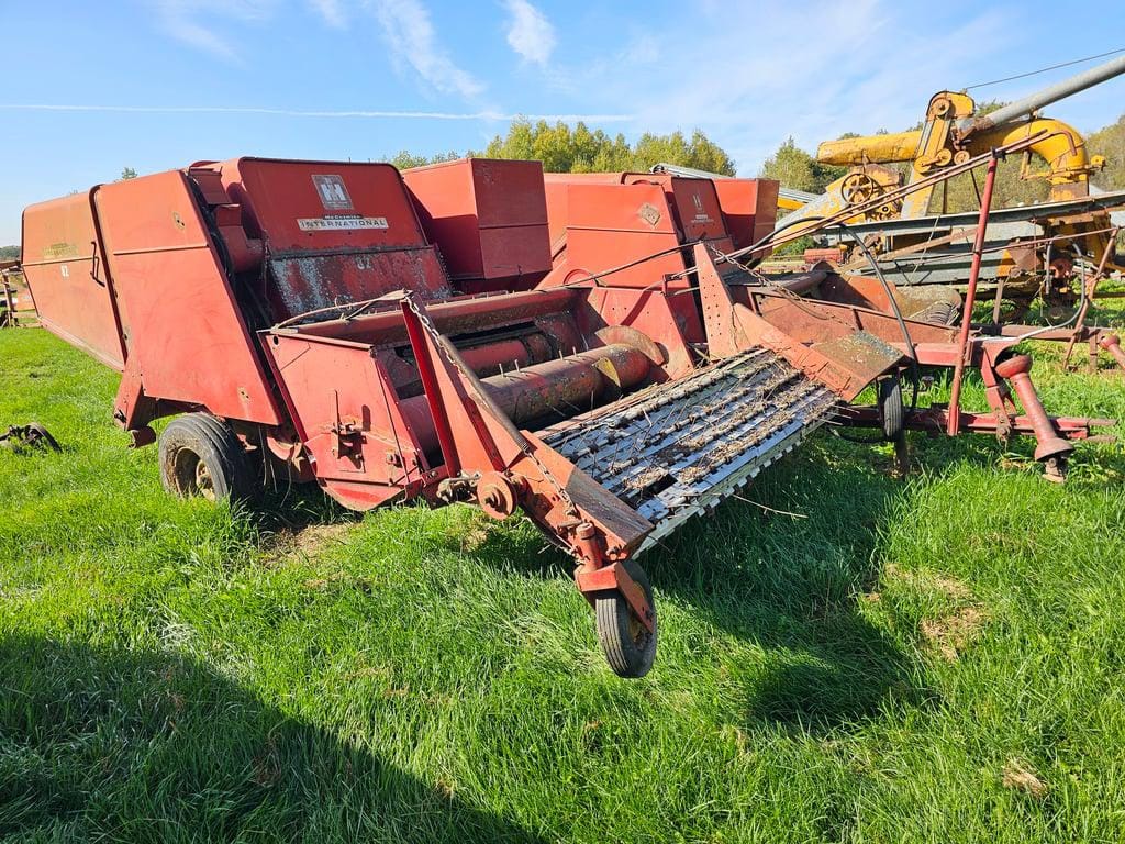 International Harvester 82 Equipment Image0