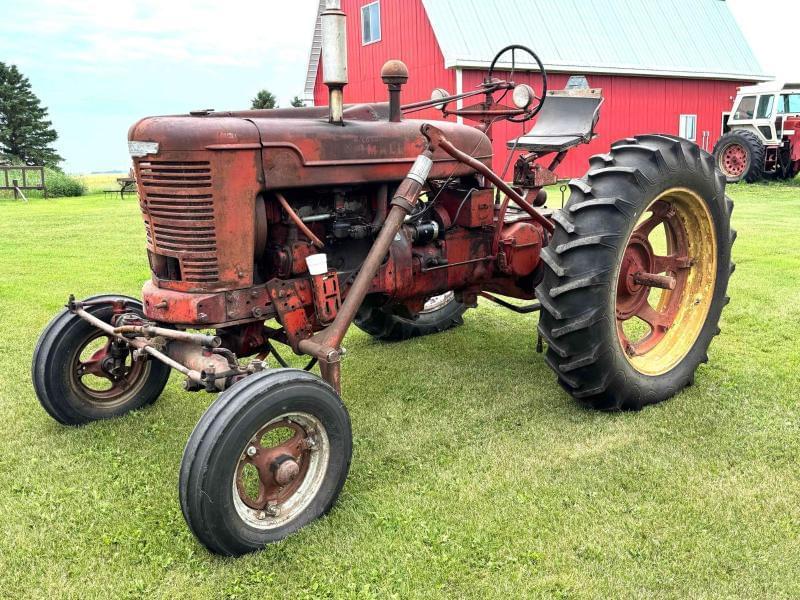 Image of Farmall M Primary image
