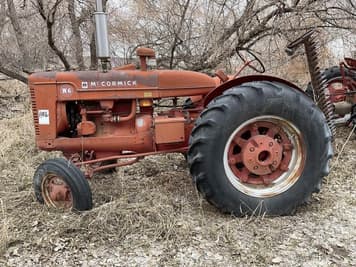 Main image International Harvester W-6