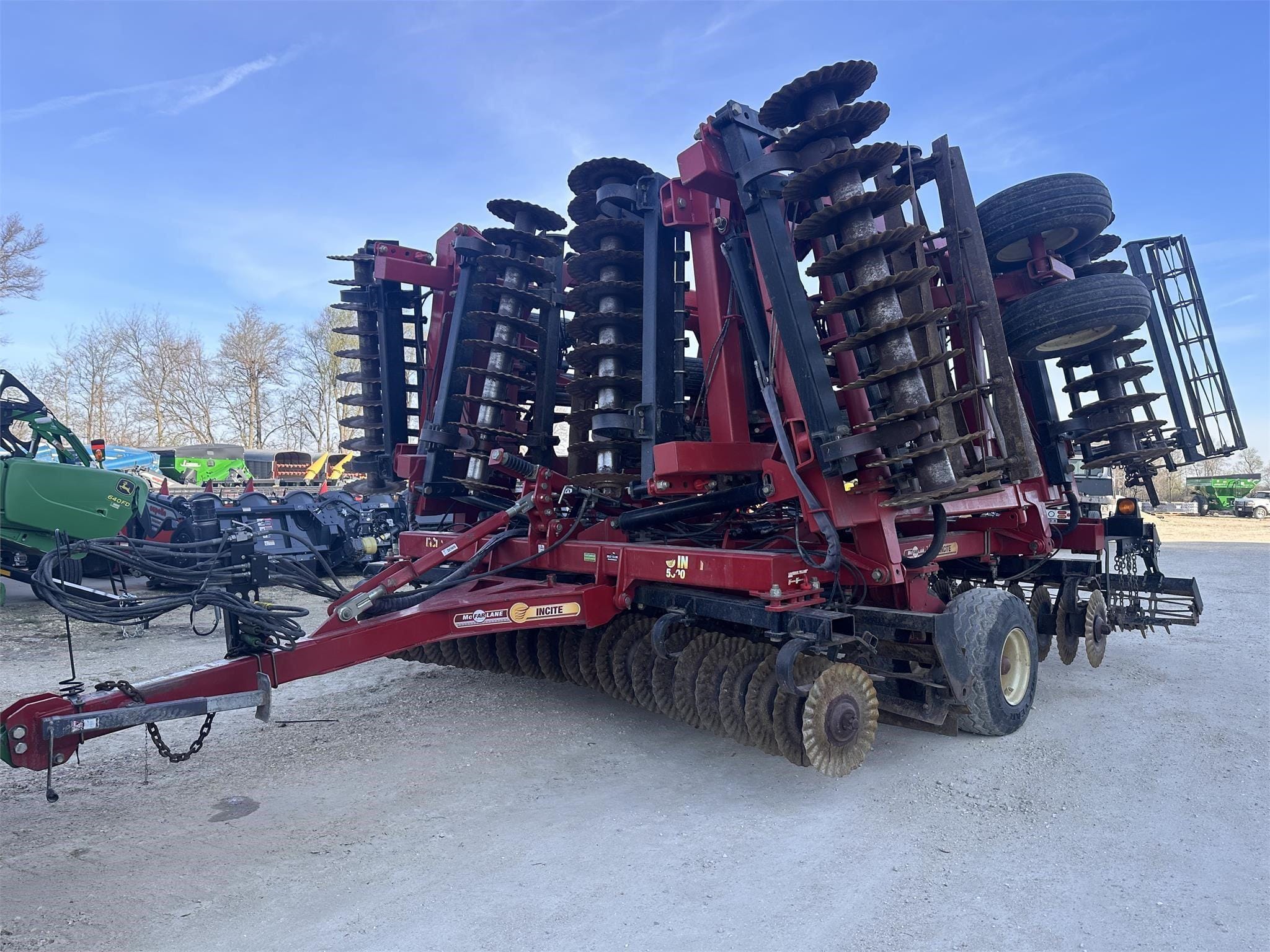 McFarlane 5040 Incite Equipment Image0