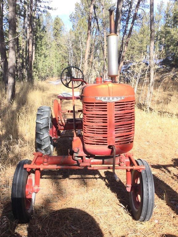 Image of Farmall A equipment image 2