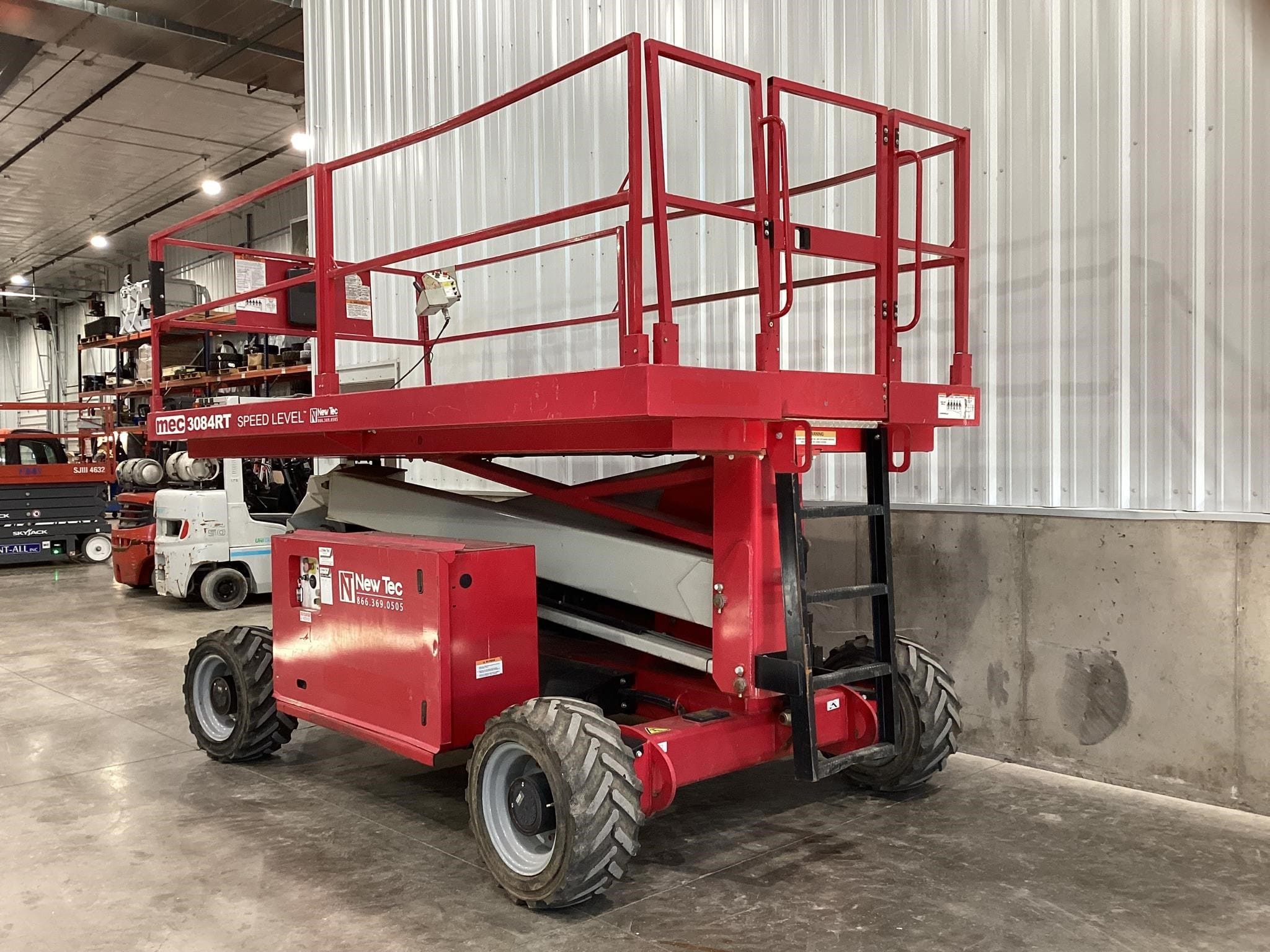 2020 MEC 3084RT Equipment Image0