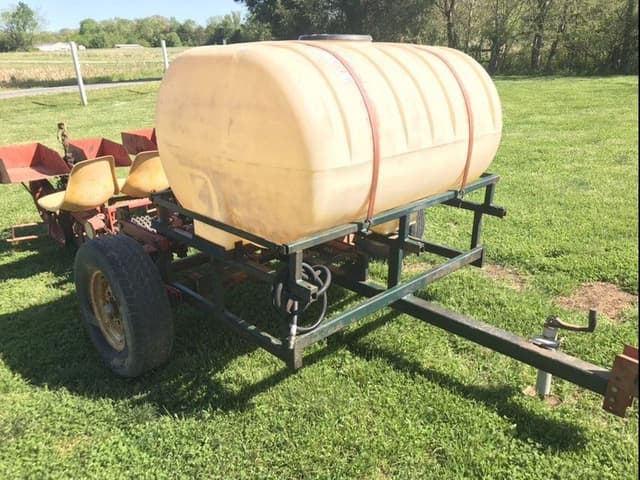 Image of Mechanical Transplanter 1000 equipment image 1