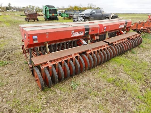 Image of Melroe 201 equipment image 3
