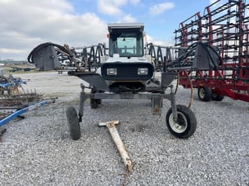 Main image Melroe 220