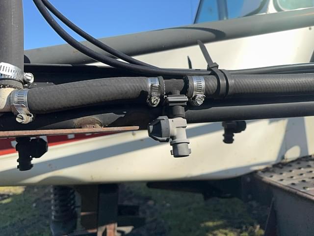 Image of Melroe 220 equipment image 3