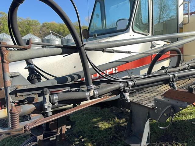 Image of Melroe 220 equipment image 2