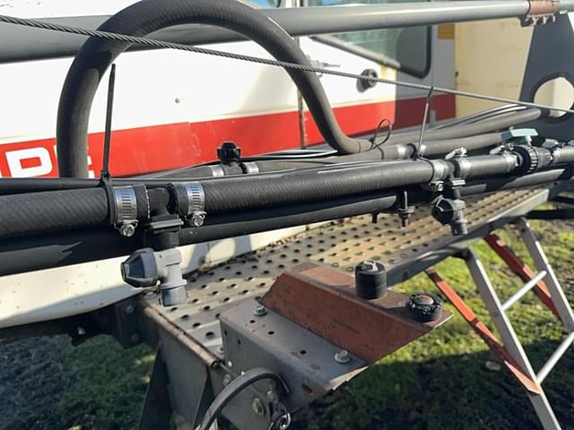 Image of Melroe 220 equipment image 4