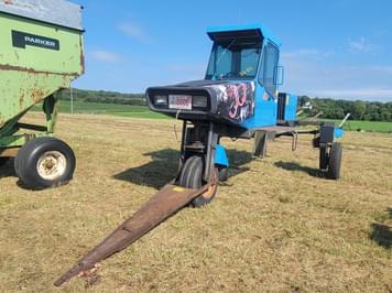 Main image Melroe 220