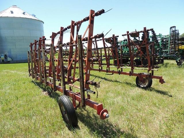 Image of Melroe 403 equipment image 3