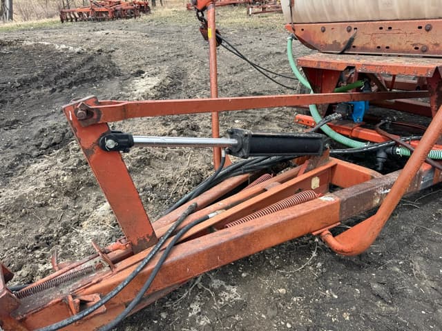 Image of Melroe 420 equipment image 3