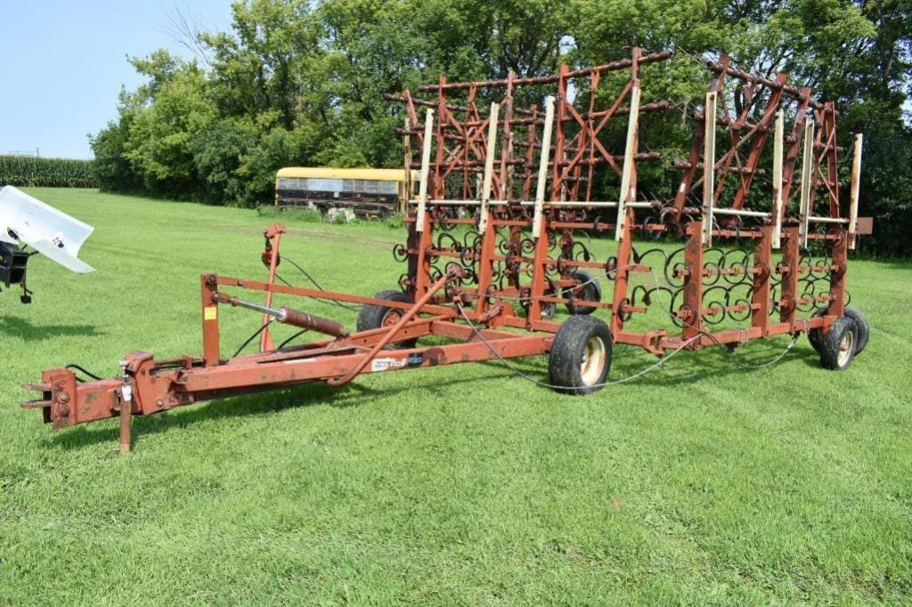 Melroe 420 Equipment Image0