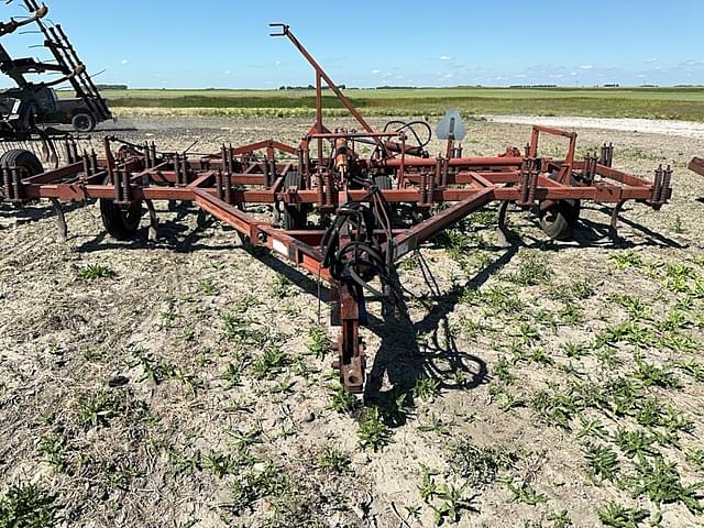 Image of Melroe 502 equipment image 1