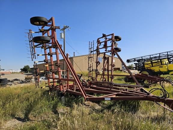 Image of Melroe 503 equipment image 1