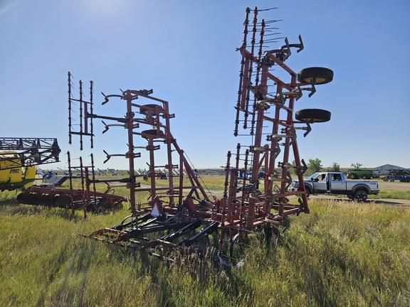 Image of Melroe 503 equipment image 3