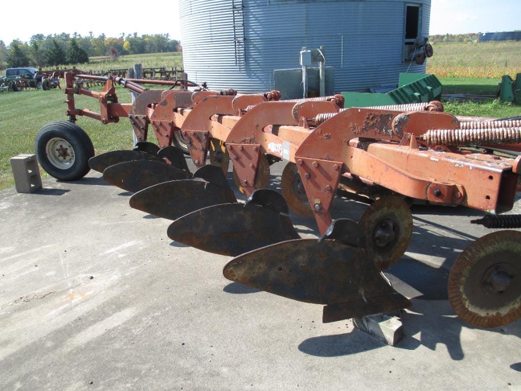 Main image Melroe 912