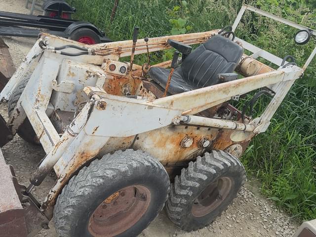 Image of Bobcat 600 equipment image 2