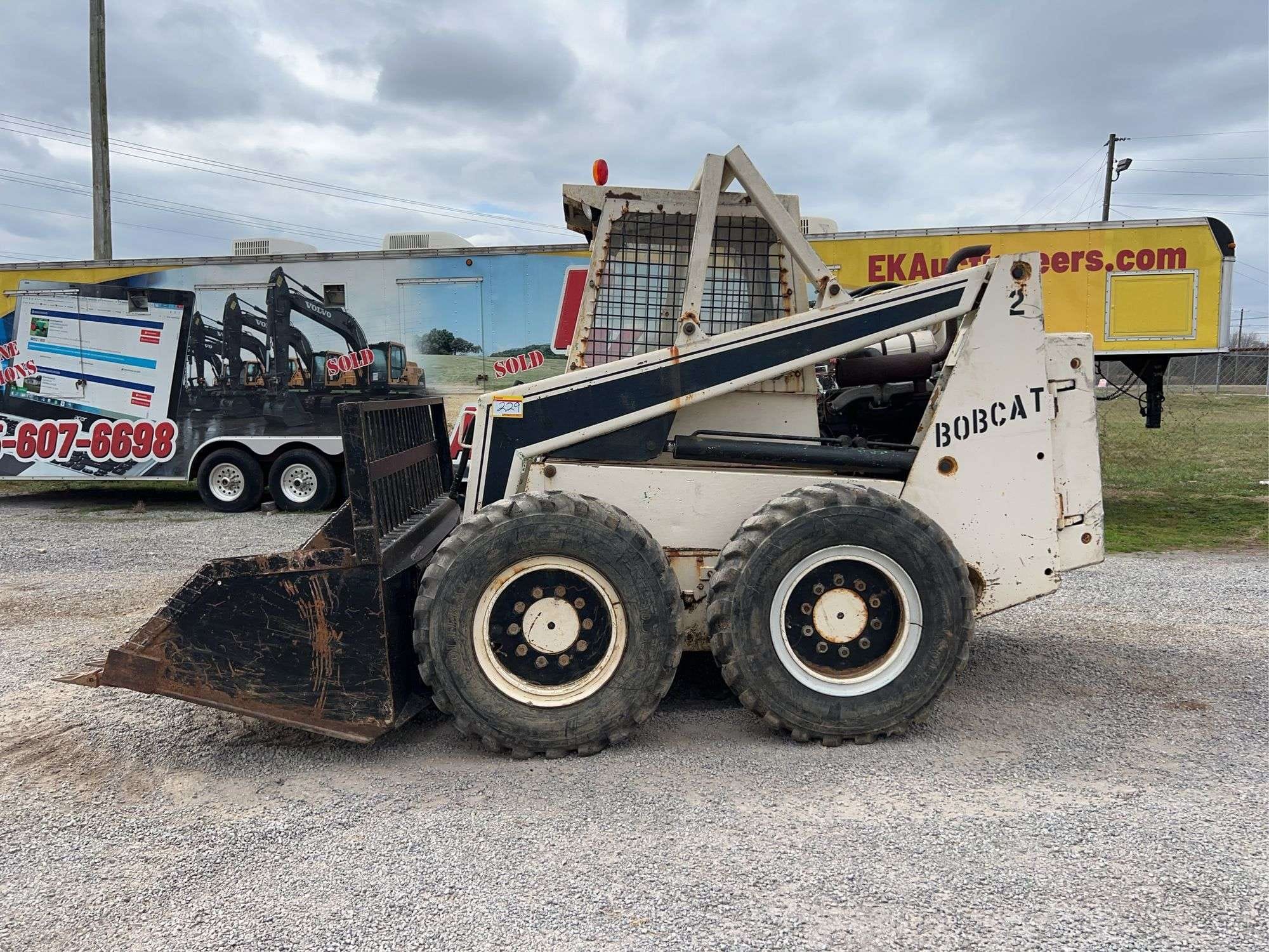 Bobcat M970 Equipment Image0