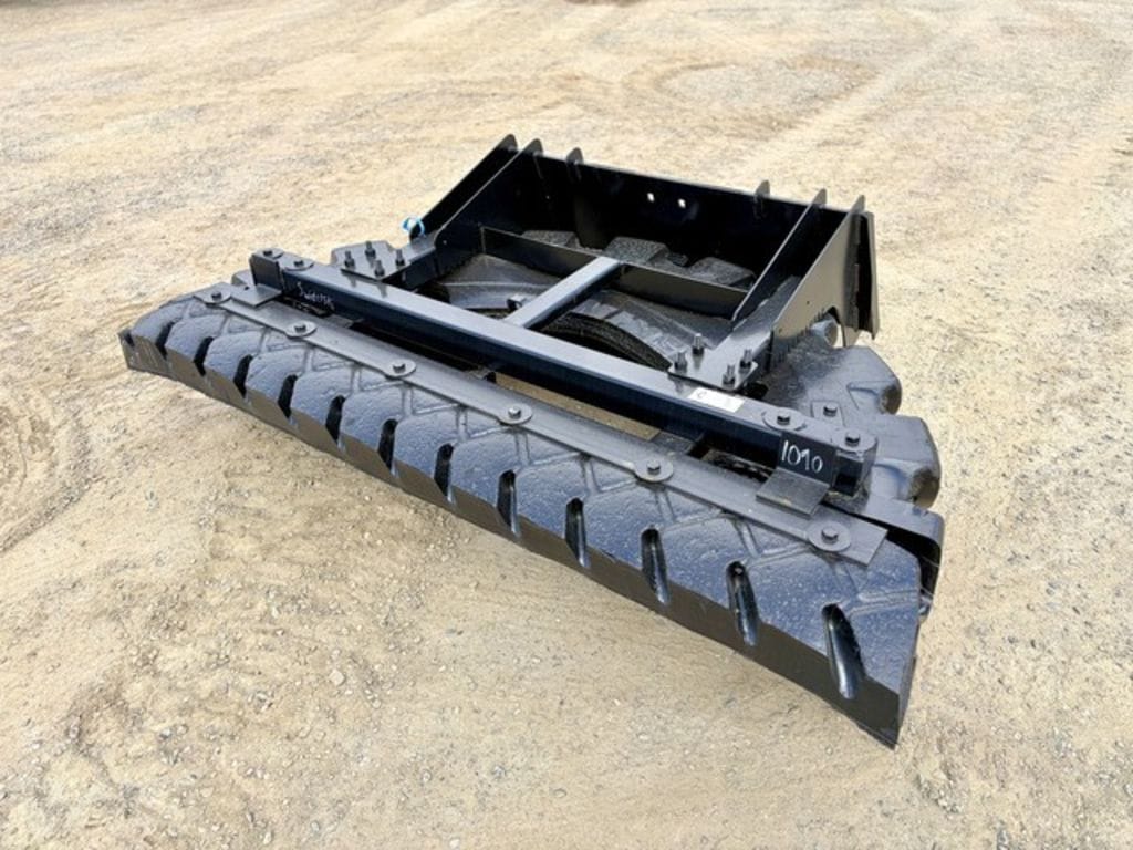 2026 Mensch M700-06 Equipment Image0