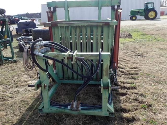 Image of Mercer Tobacco Baler equipment image 1