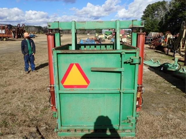 Image of Mercer Tobacco Baler equipment image 4