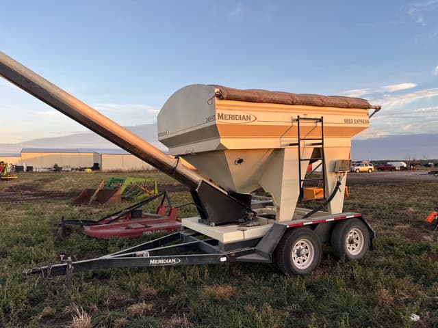 Image of Meridian 240RT equipment image 2