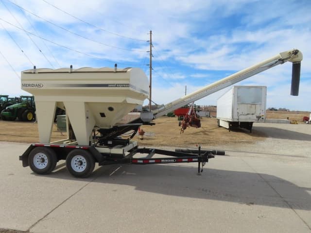 Image of Meridian 240RT equipment image 4