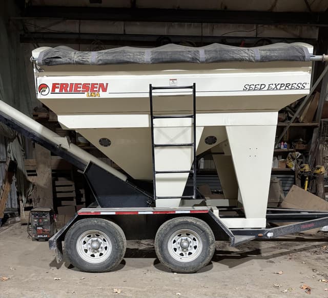 Image of Meridian 240RT equipment image 2