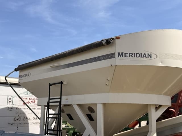 Image of Meridian 375 equipment image 4