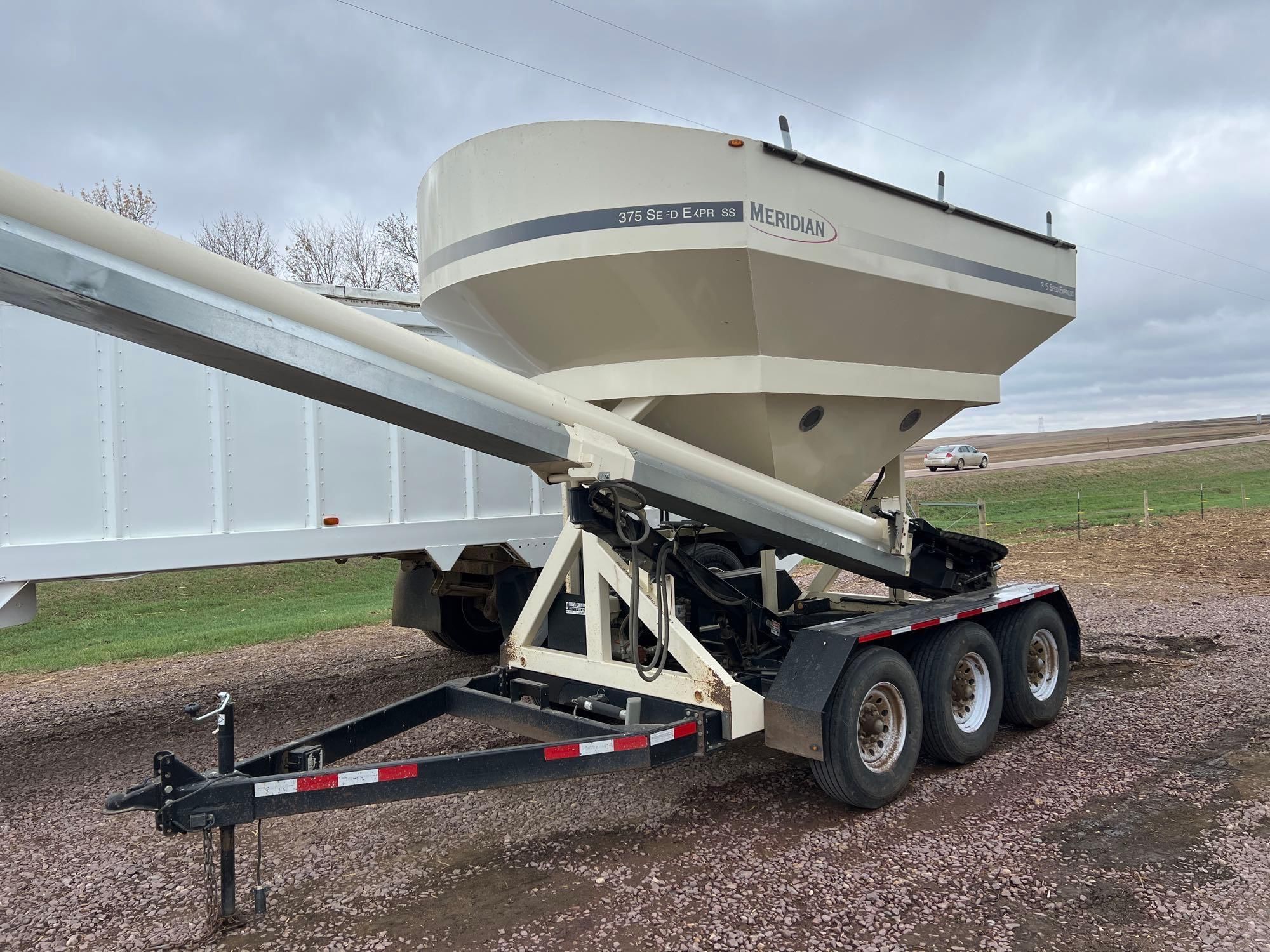 Main image Meridian 375