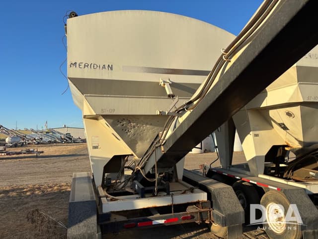 Image of Meridian 375RT8BWT equipment image 4