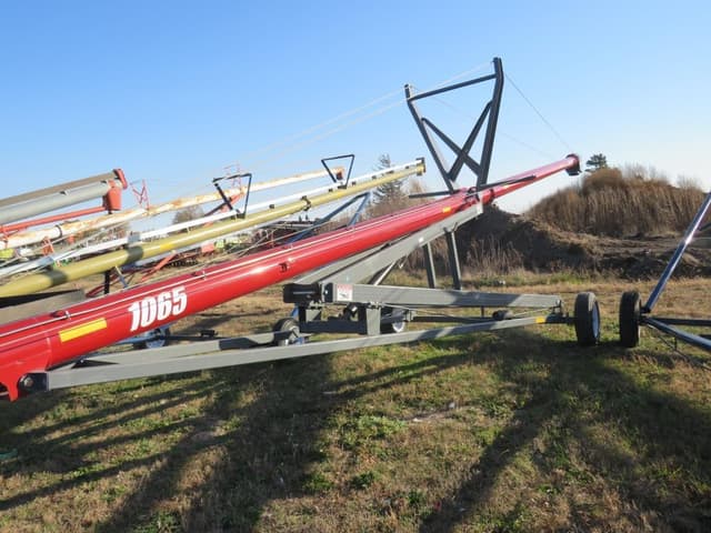 Image of Meridian 1065 equipment image 3