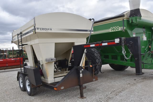 Image of Meridian 240RT equipment image 2