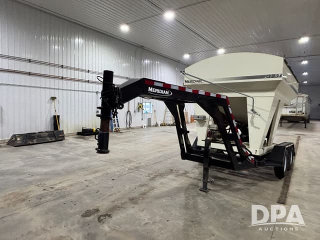 Image of Meridian 240RT equipment image 2