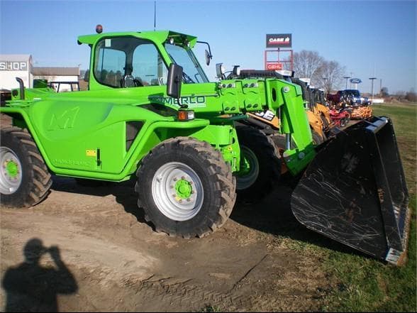 Image of Merlo P34.10 equipment image 2
