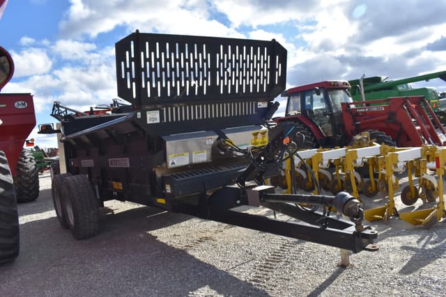 Image of Meyer VB235 equipment image 2