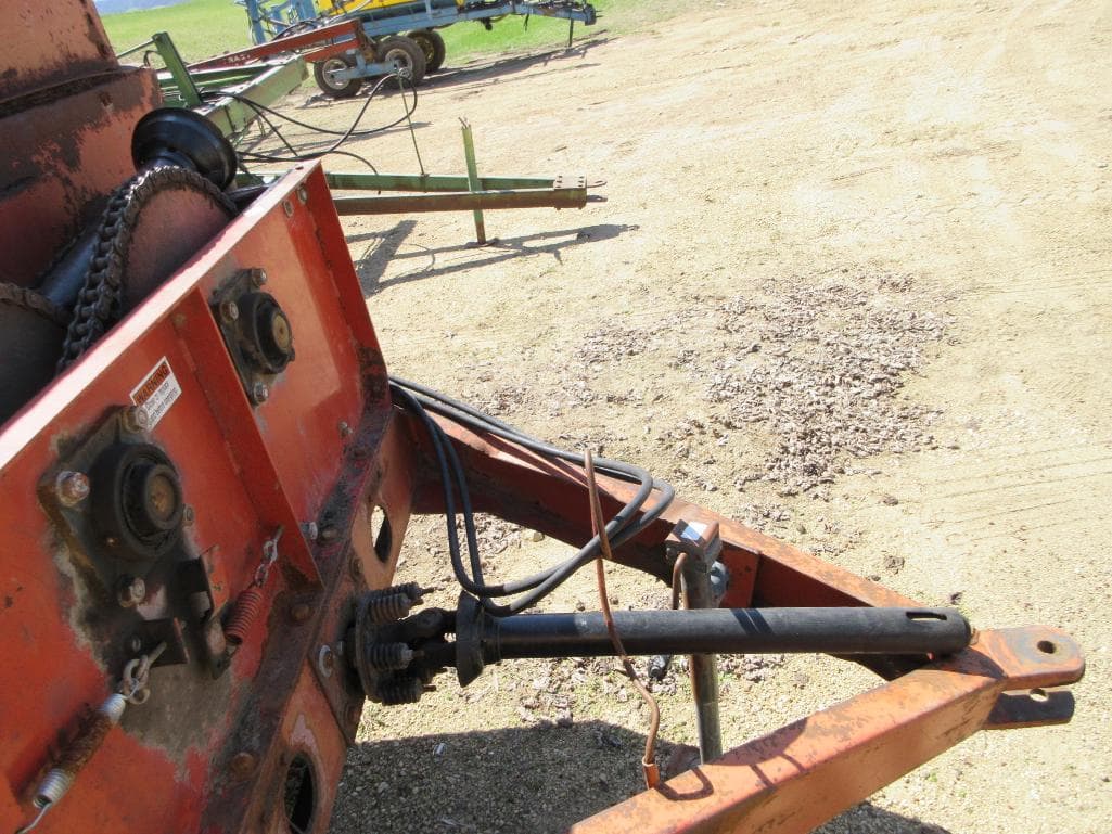 Meyer 3245 Manure Handling Manure Spreaders Dry for Sale Tractor Zoom