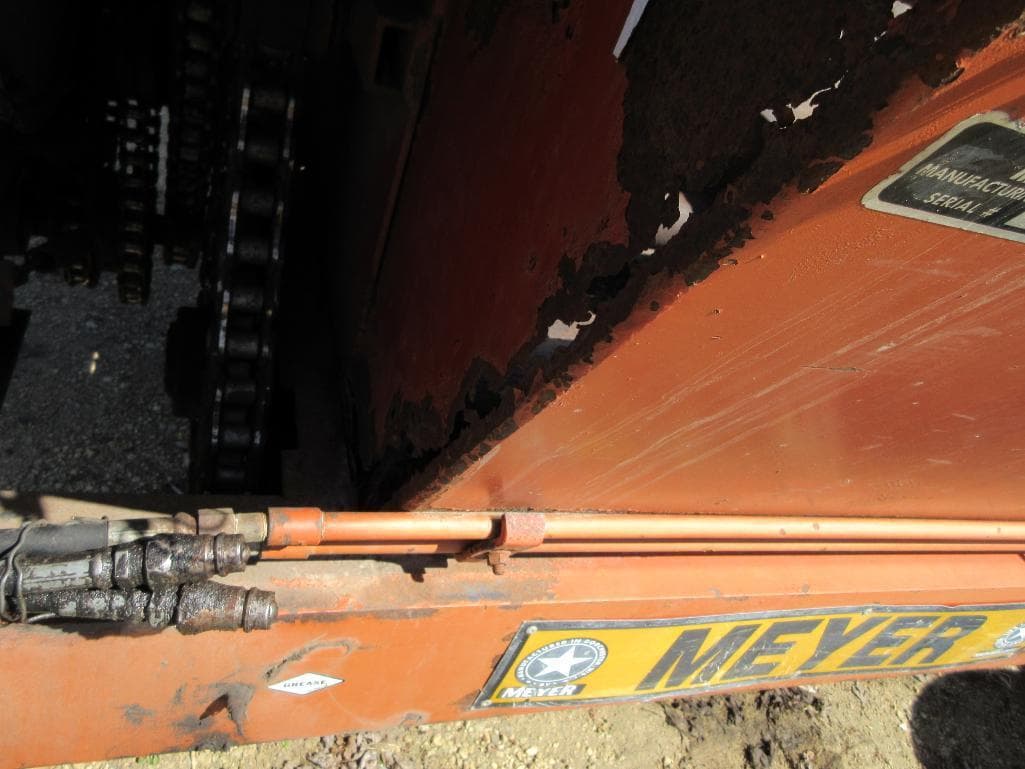 Meyer 3245 Manure Handling Manure Spreaders Dry for Sale Tractor Zoom