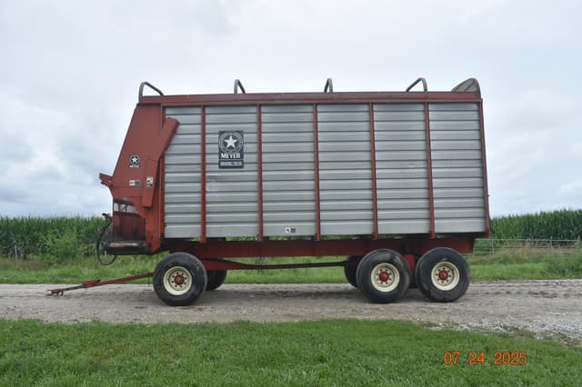 Image of Meyer 3516 equipment image 1