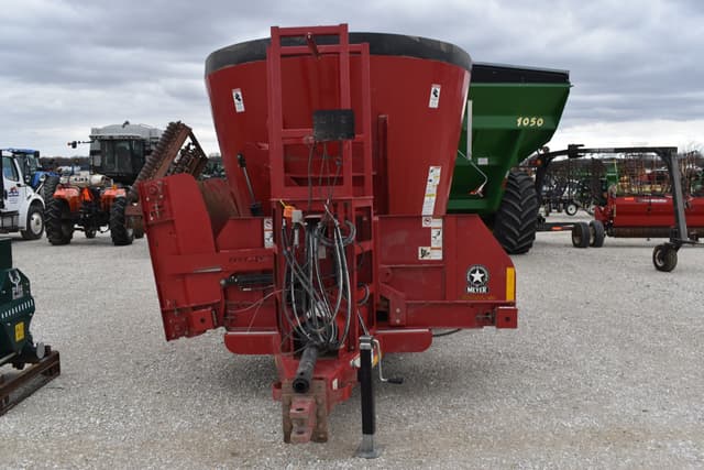 Image of Meyer F470 equipment image 2