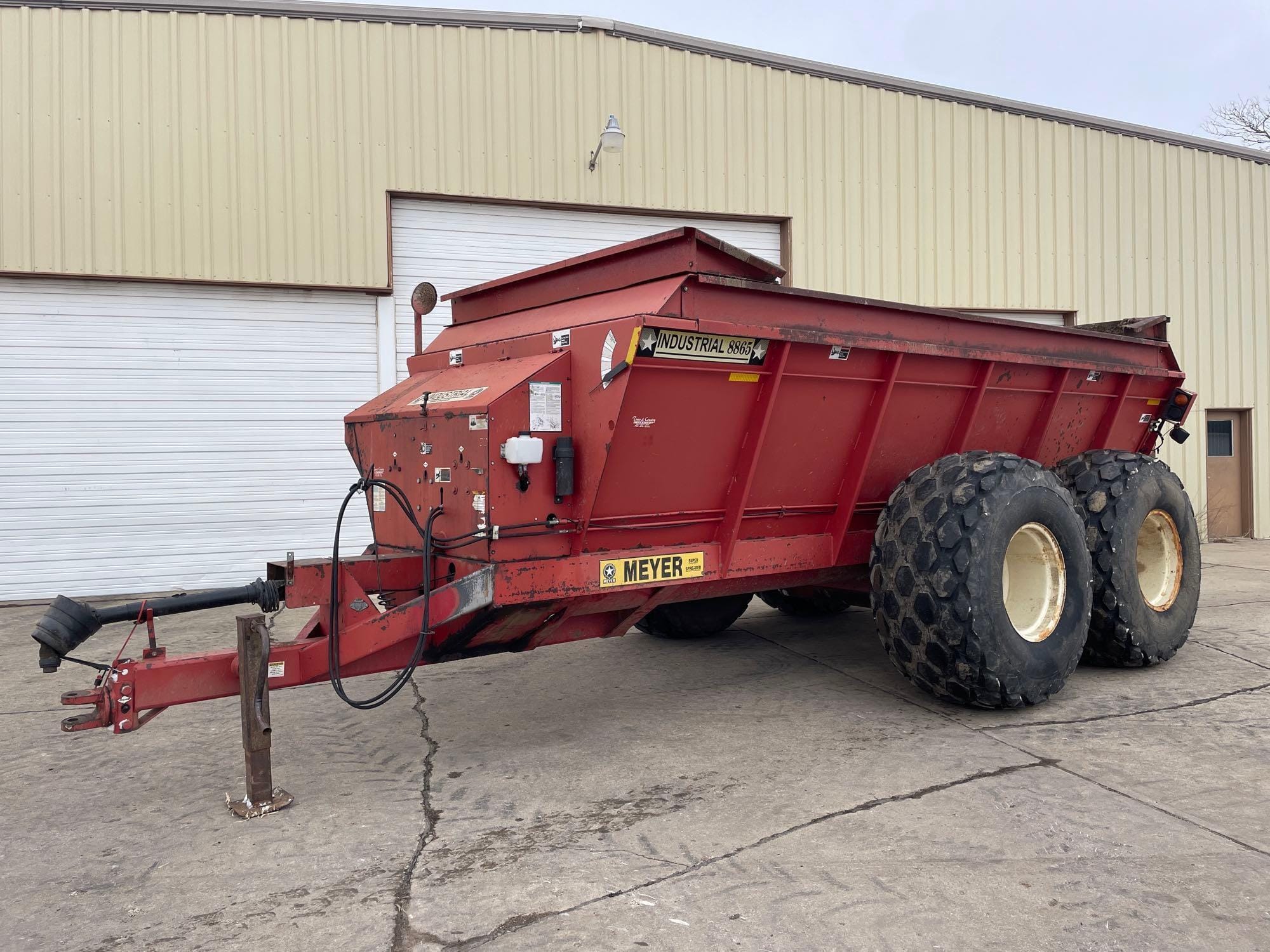 Main image Meyer 8865