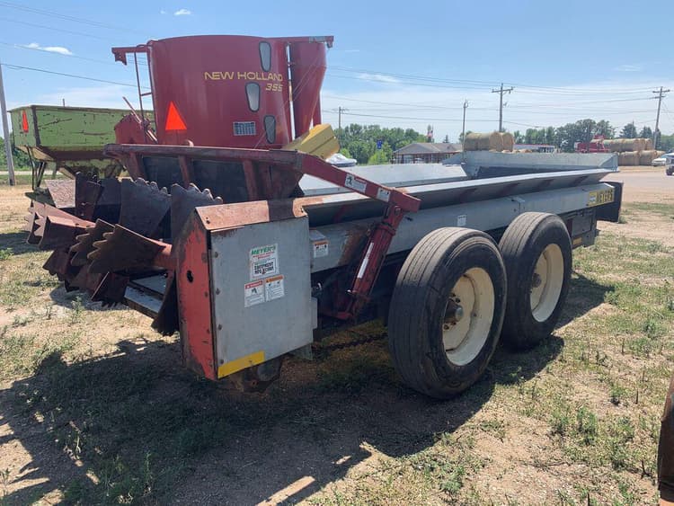 Meyer M350 Manure Handling Manure Spreaders Dry for Sale Tractor Zoom
