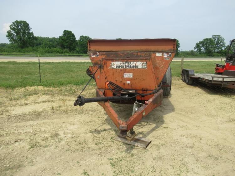 Meyer 3954 Manure Handling Manure Spreaders Dry for Sale Tractor Zoom