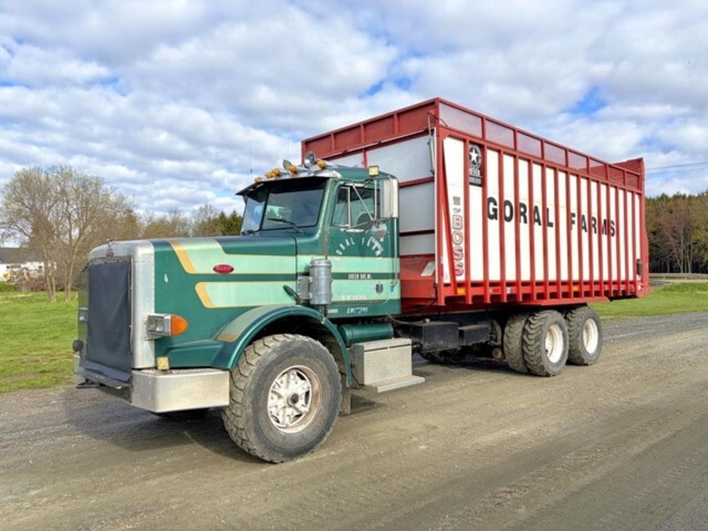 2008 Meyer 8122RT Equipment Image0