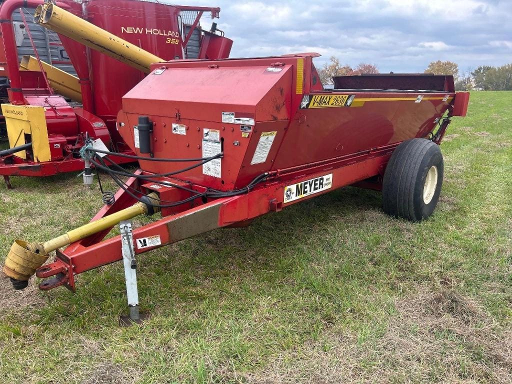 Meyer V-Max 2636 Equipment Image0