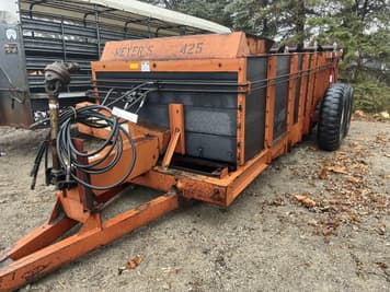 Main image Meyer's 425