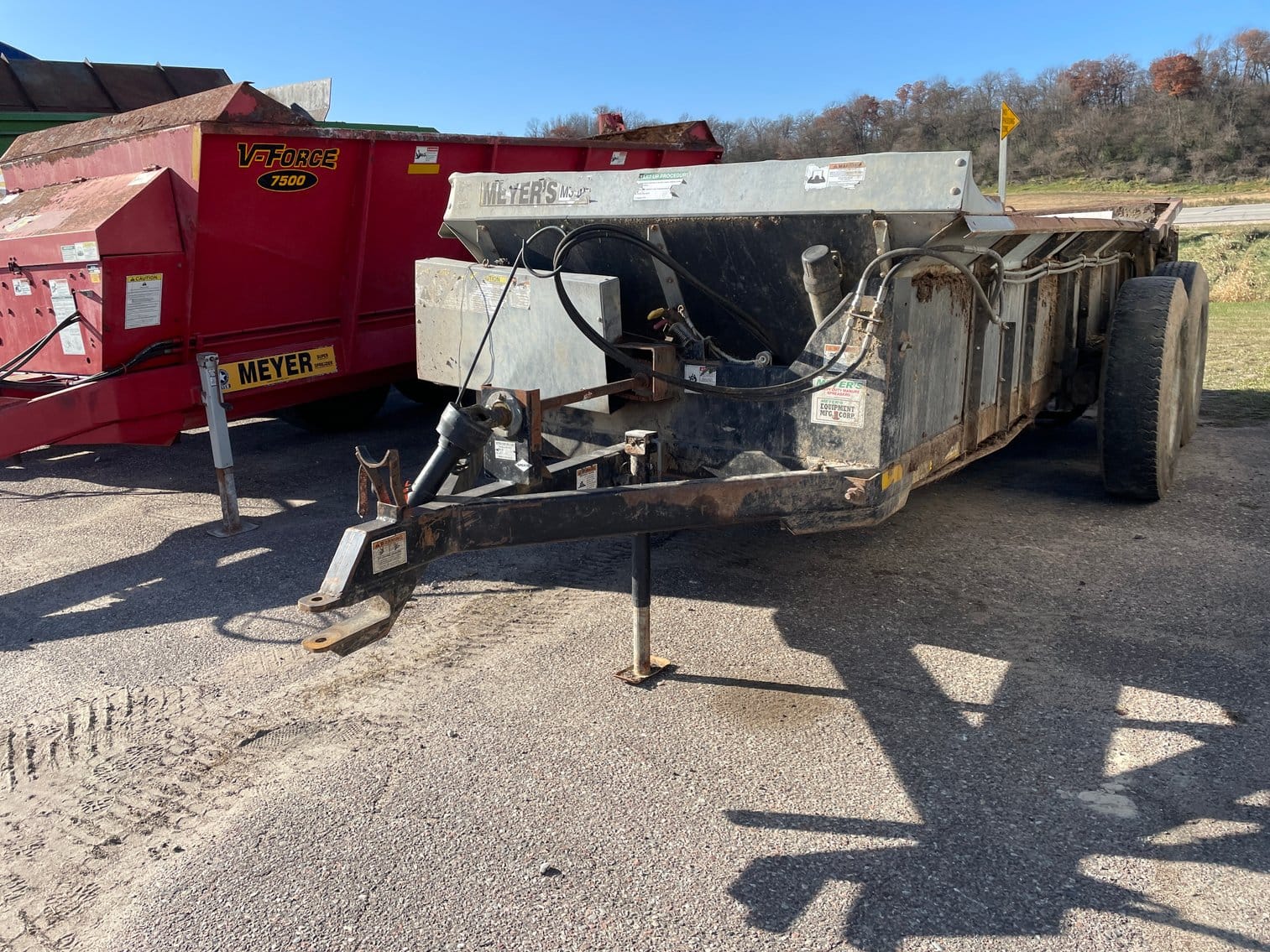 Meyer M350 Equipment Image0